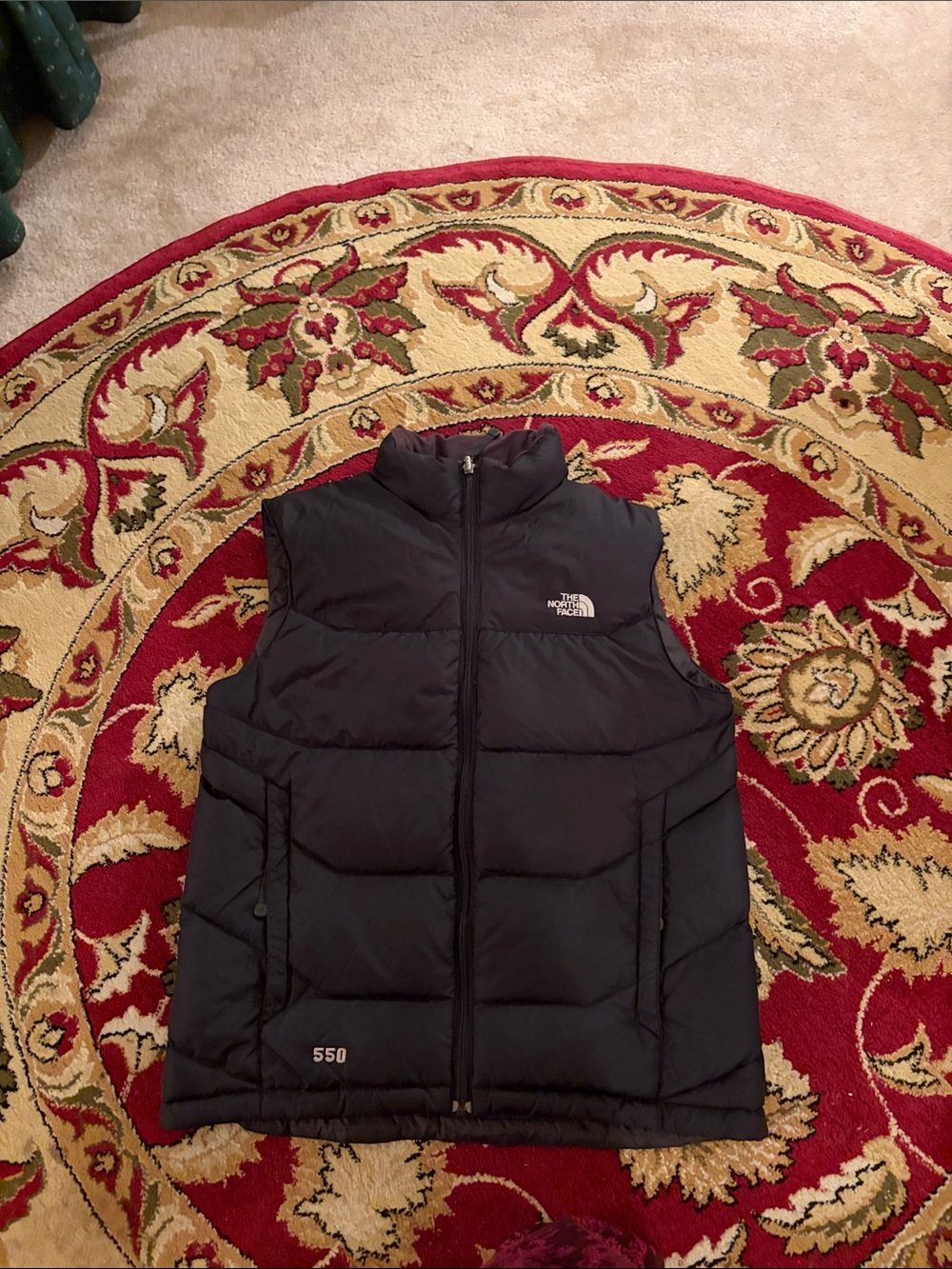 The North Face Boy’s Black 550 Puffer Vest